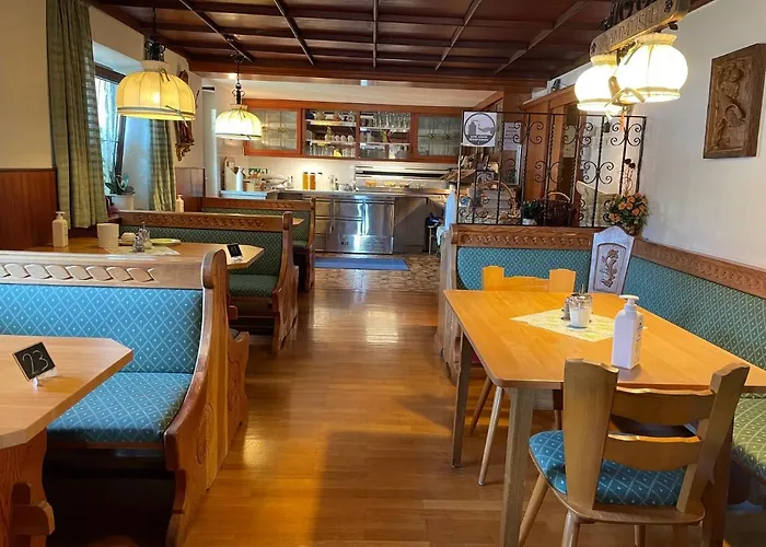 Gaestehaus Stefanie ゲストハウス