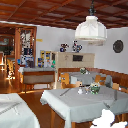 Vendégház Gaestehaus Stefanie 3*